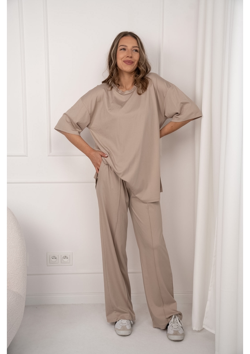 KOMPLET DAMSKI OVERSIZE ZE SZEROKĄ NOGAWKĄ – RUNWAY
