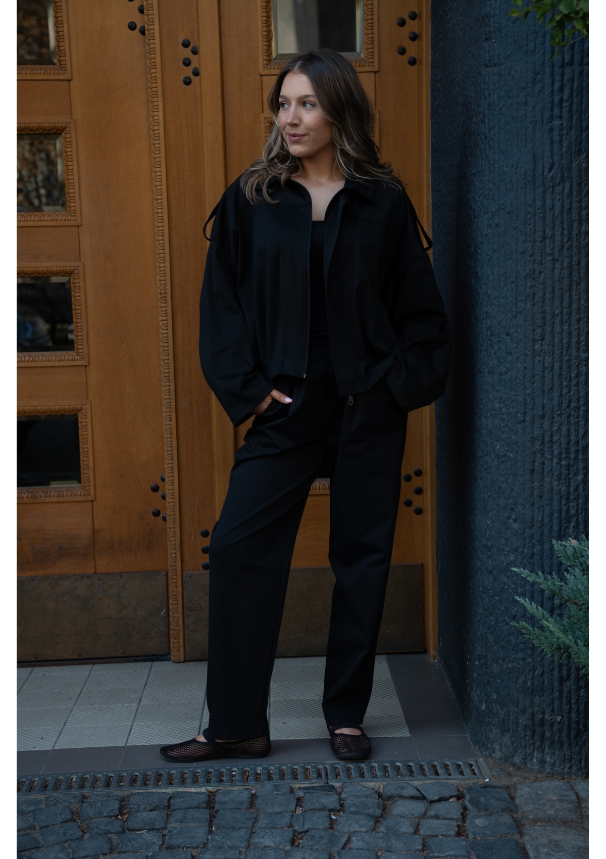 CZARNY KOMPLET DRESOWY OVERSIZE – BLUZA I SPODNIE