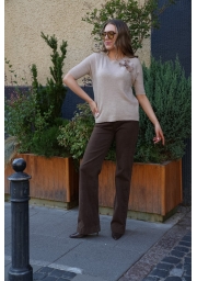 SWETER Z KWIATOWĄ APLIKACJĄ