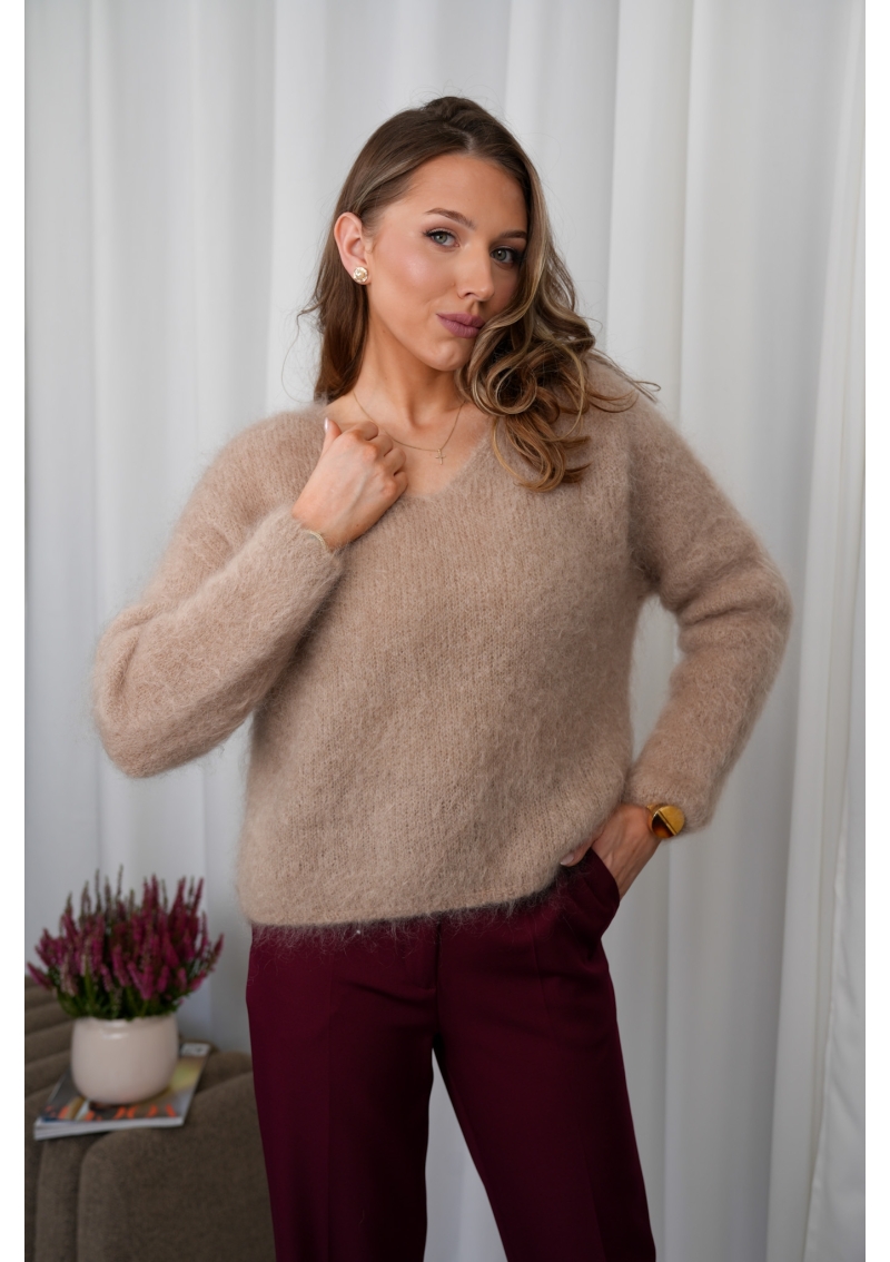 SWETER DAMSKI 80% KID MOHER DEKOLT V Z DŁUGIM RĘKAWEM