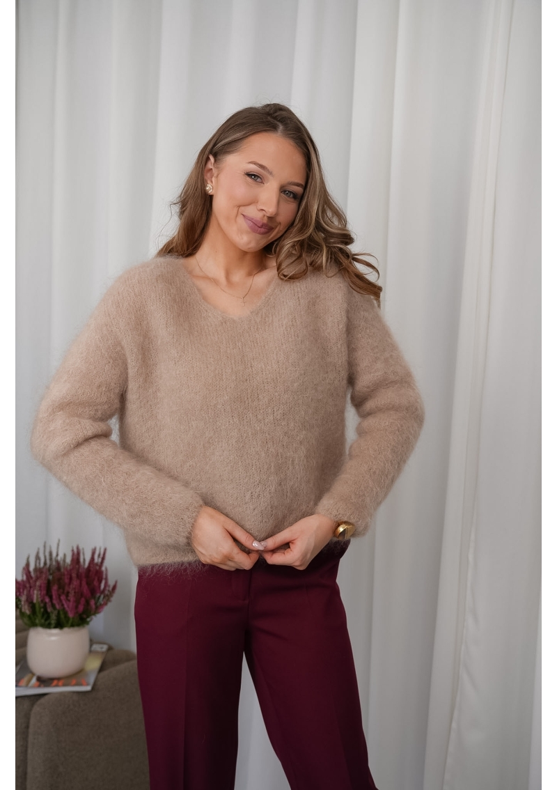 SWETER DAMSKI 80% KID MOHER DEKOLT V Z DŁUGIM RĘKAWEM