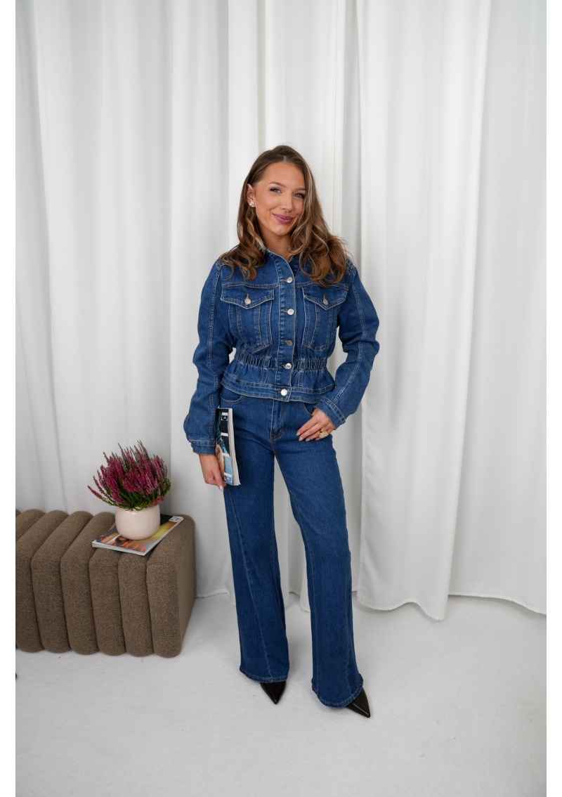 KOMPLET DAMSKI JEANSOWY HAZEL Z TALIOWANĄ KURTKĄ