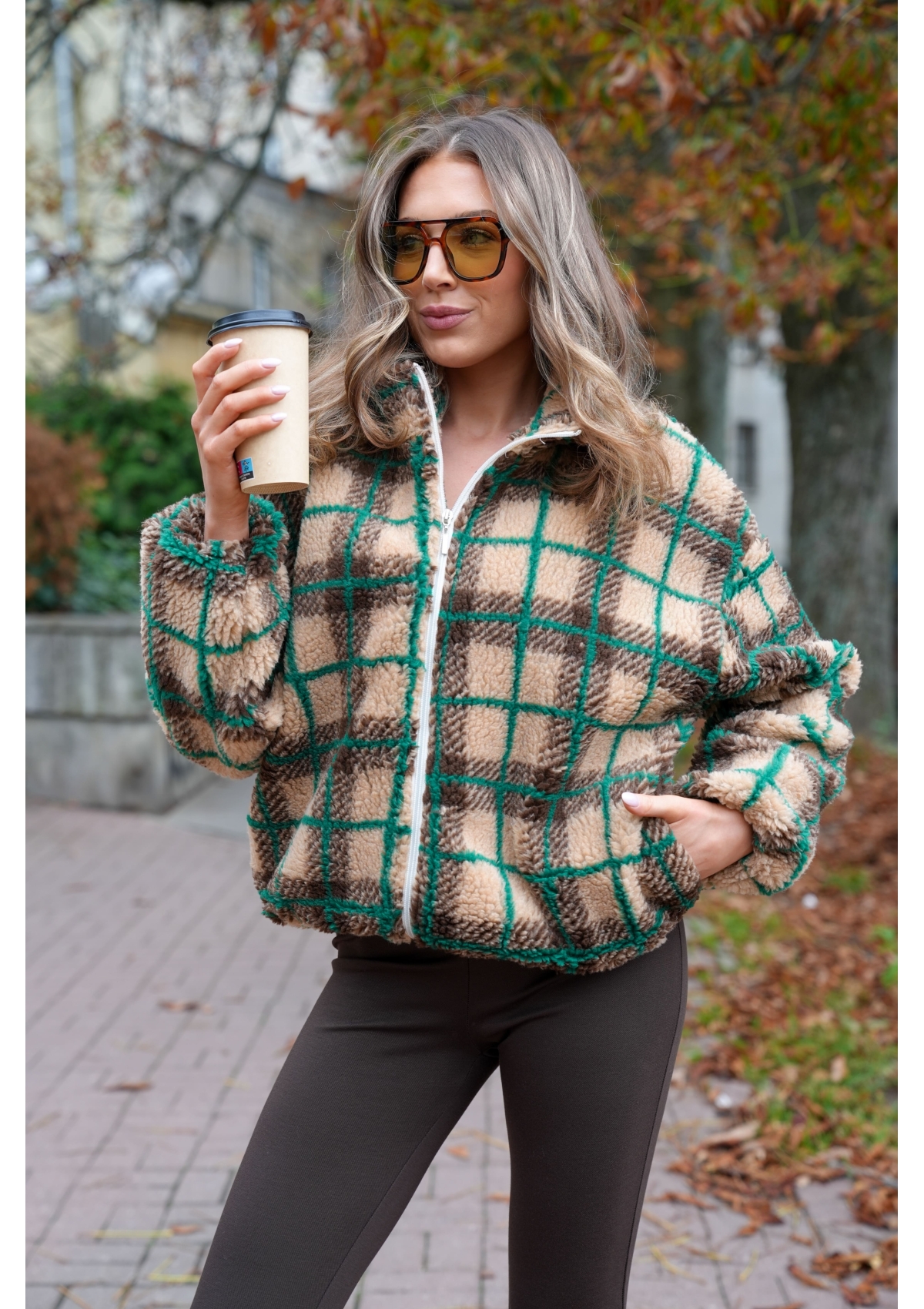 KURTKA DAMSKA TEDDY BARANEK CHESTNUT W KRATĘ